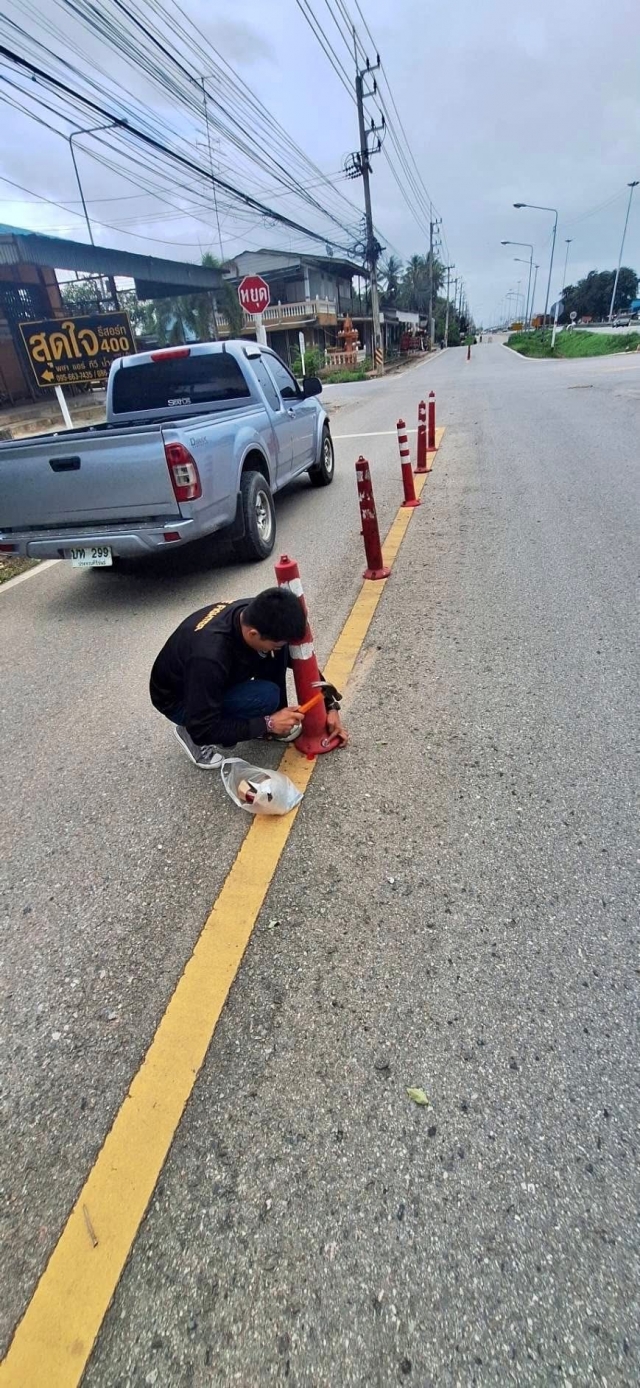 3-11-68 งานป้องกันฯดำเนินการซ่อมแซมกรวยกั้นถนนบริเวณหน้าวัดตาลเจ็ดยอด 