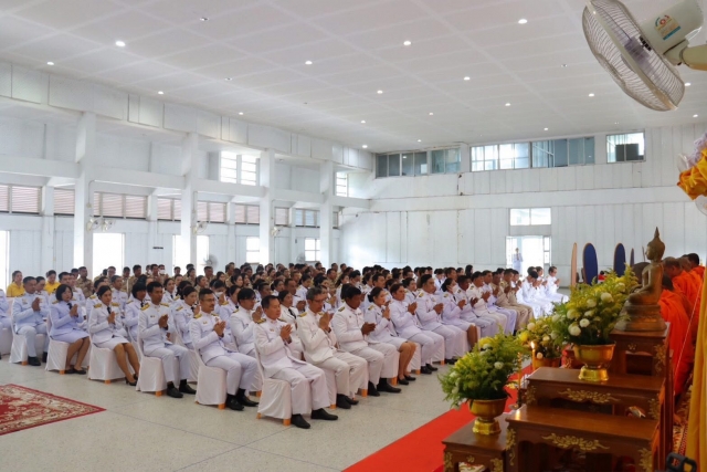 6-4-68 ร่วมพิธีวันที่ระลึกถึง  พระบาทสมเด็จพระพุทธยอดฟ้าจุฬาโลกมหาราช