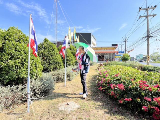 24-4-66 เก็บขยะวันเทศบาล
