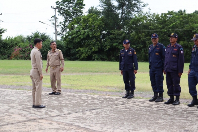 23-6-68 เข้าร่วมต้อนรับคณะกรรมการการพิจารณาคัดสรรกิจกรรมพัฒนาชุมชนดีเด่น