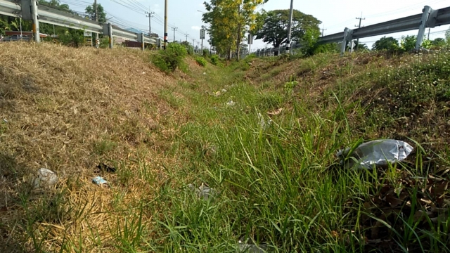 27-4-66 งานสาธารณสุขฯ เก็บขยะร่องกลาง ศาลาลัยถึงไร่ใหม่
